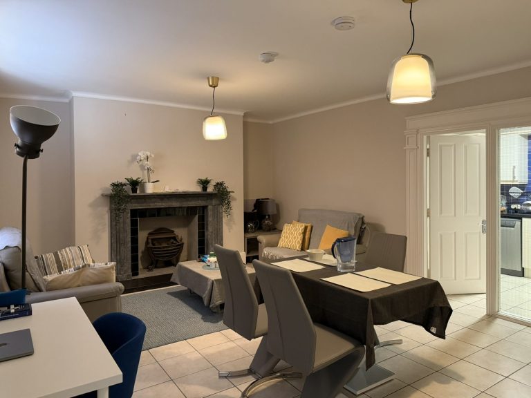 house sitting room